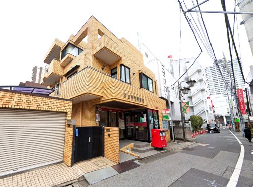 郵便局　足立仲町郵便局（郵便局）まで746m