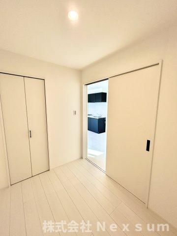 居室・リビング　居間です