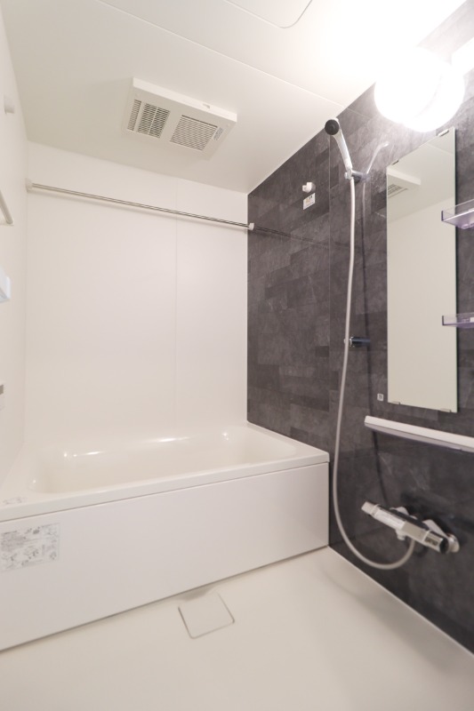 バス・シャワールーム　図面と現状に相違がある場合には現状を優先