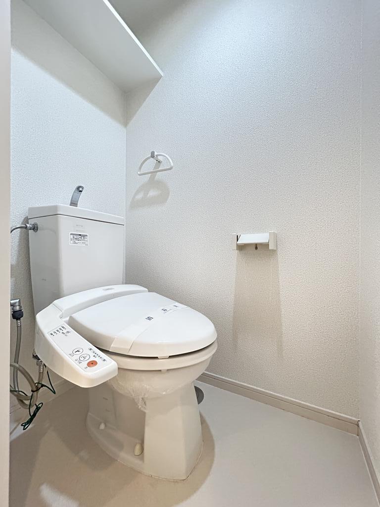 鹿児島市電谷山線 武之橋駅 徒歩4分 5階建 築18年のトイレ写真