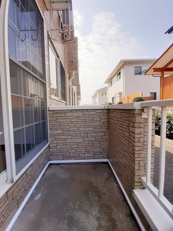 バルコニー　図面と現状に相違がある場合には現状を優先