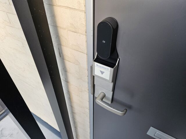 玄関　※同タイプ部屋の写真です。