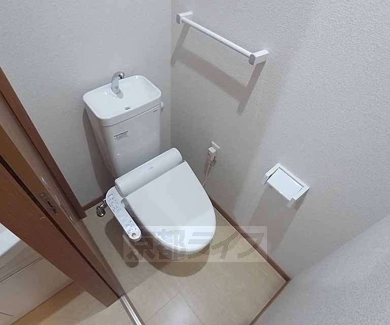 トイレ　清潔感のあるトイレです！