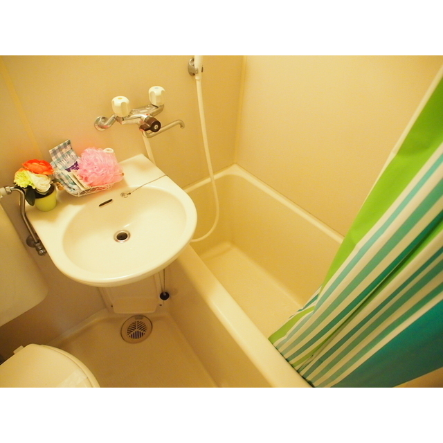 バス・シャワールーム　他部屋・参考写真