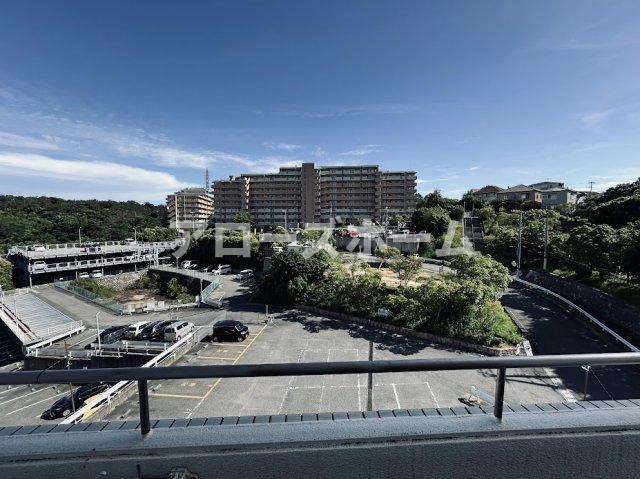 眺望　※５階からの展望 ※室内写真は前回募集の別室につきイメージで