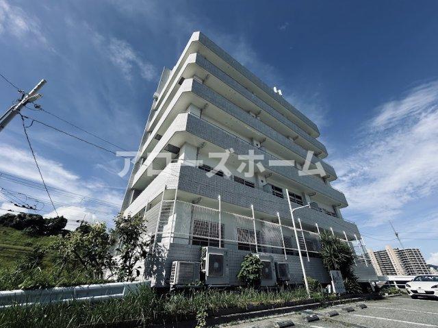 建物外観　※室内写真は前回募集の別室につきイメージです。