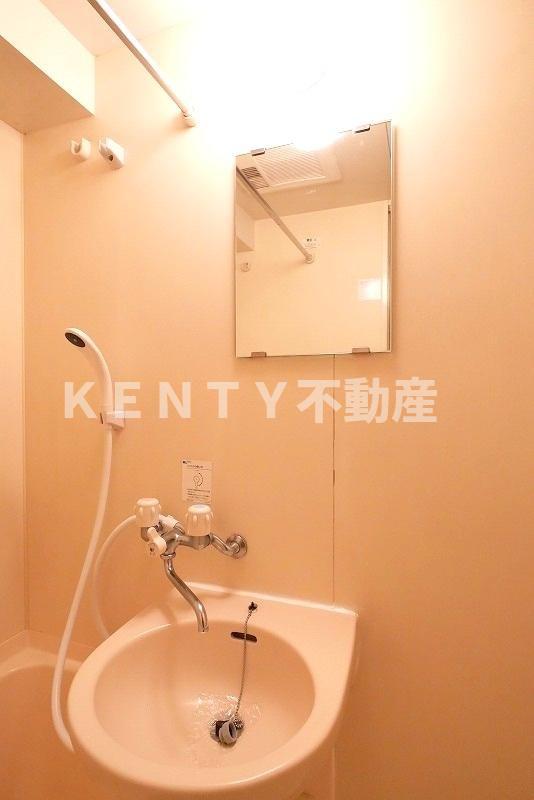 洗面設備　洗面所です