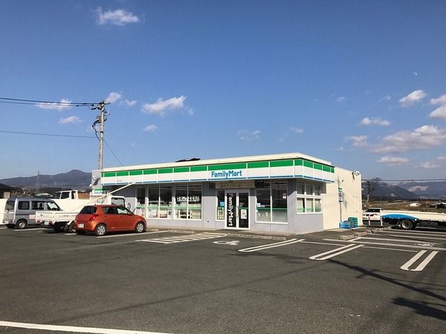 コンビニ　ファミリーマート熊本大津店（コンビニ）まで350m