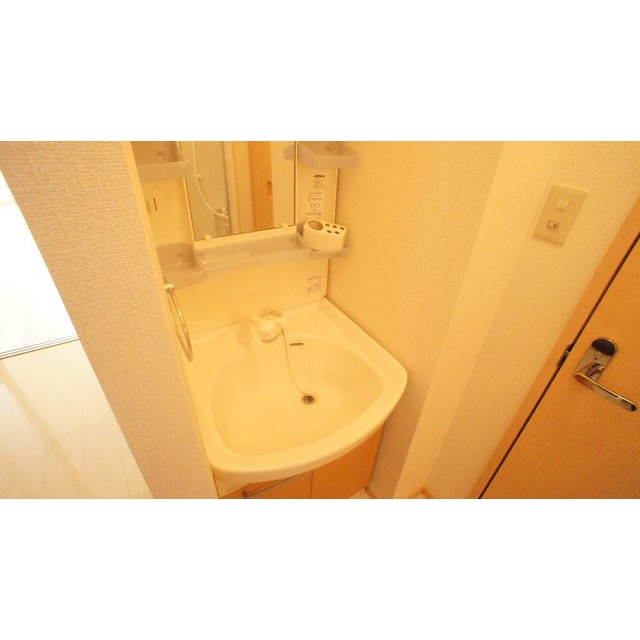 洗面設備　洗髪洗面化粧台