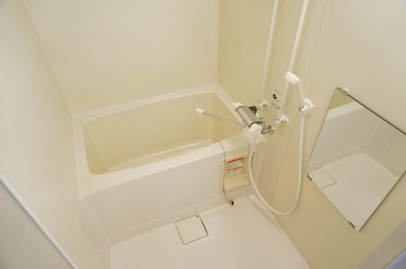 バス・シャワールーム　浴室