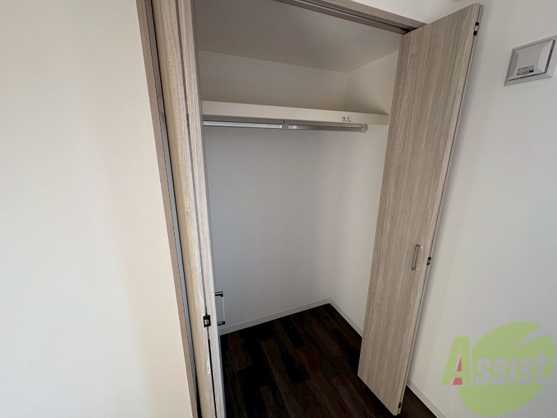 収納　クローゼットがありました。お洋服や荷物はここへ