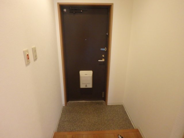 玄関　明るい玄関です