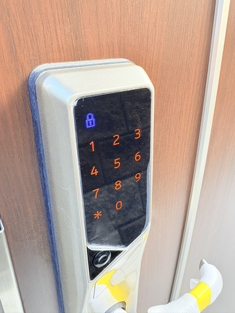セキュリティ　◆玄関はデジタルキーです◆