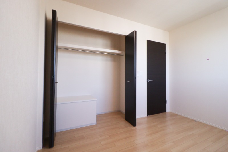 収納　図面と現状に相違がある場合には現状を優先