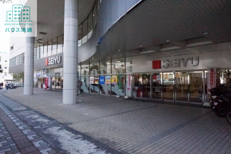 スーパー　西友道の尾店（スーパー）まで611m