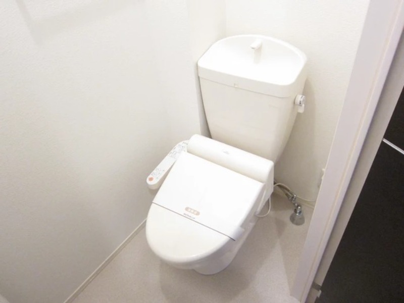 トイレ　図面と現状に相違がある場合には現状を優先
