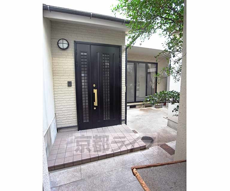 その他共有部分　玄関周りにちょっとしたスペース