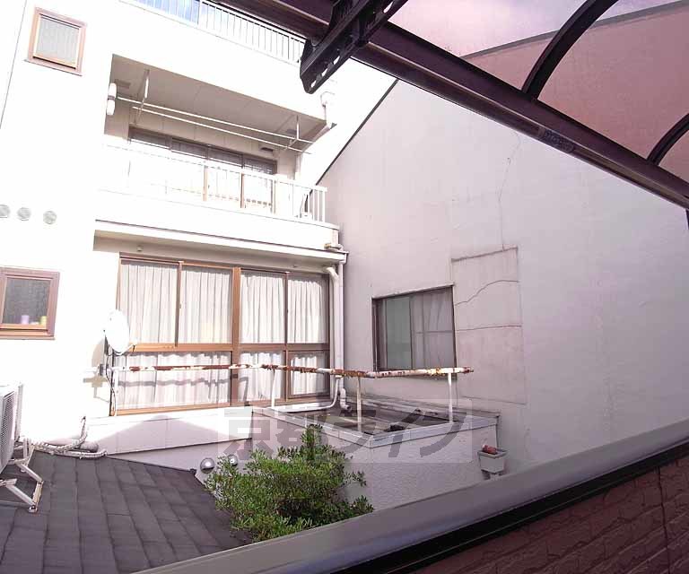 眺望　時間帯により日が差しそうですね。