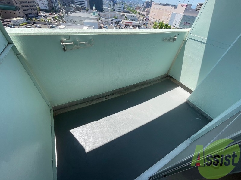 バルコニー　こちらはバルコニーになります。日当たり良好です。