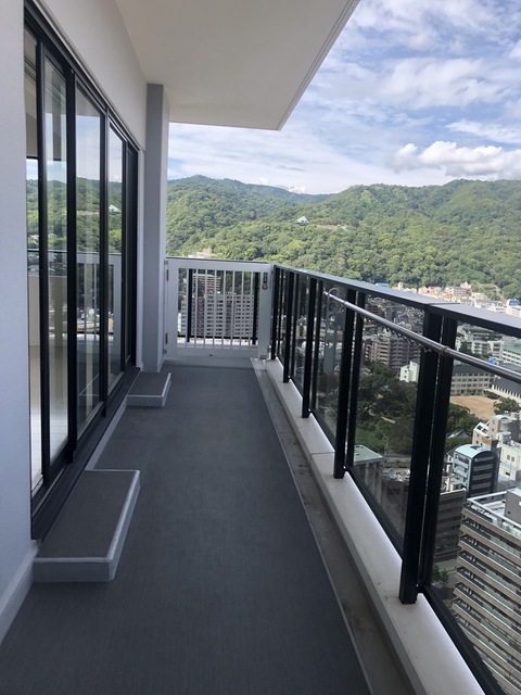バルコニー　バルコニー（２０２０年９月撮影）