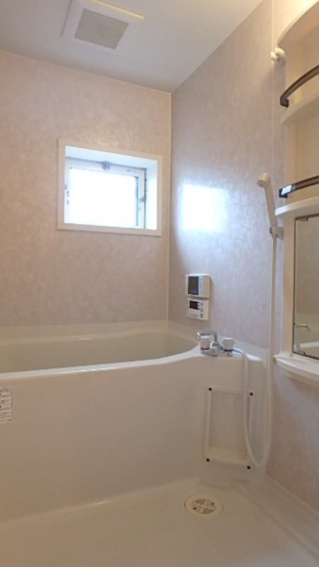 バス・シャワールーム　図面と現状に相違がある場合には現状を優先