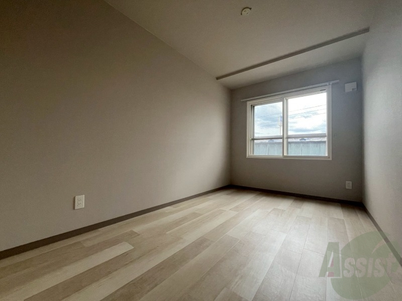 その他部屋・スペース　寝室です。部屋をどう使うかはあなた次第です！