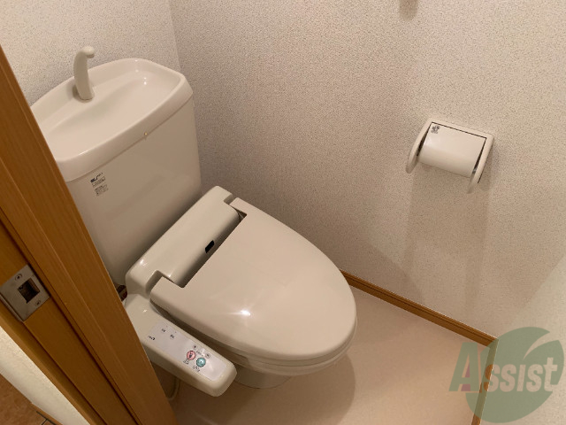 トイレ　トイレも広さ十分で、ゆったりできそうですね