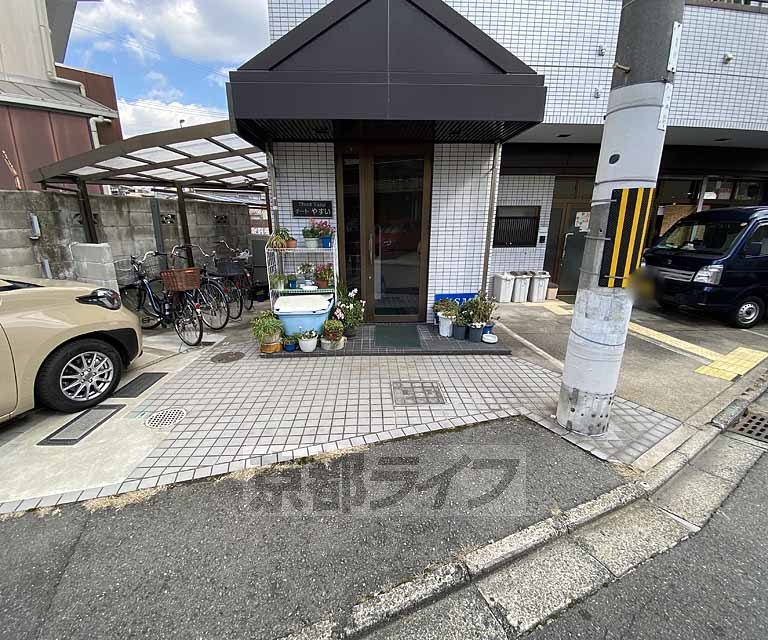 収納　靴収納付きの玄関