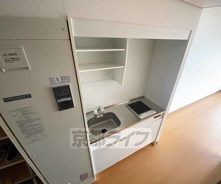 キッチン　ＩＨコンロ付きのキッチン