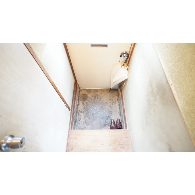 玄関　玄関（同仕様タイプ）