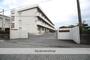 小学校　横須賀小学校（小学校）まで2032m