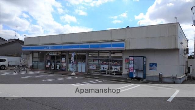 コンビニ　ローソン（コンビニ）まで74m