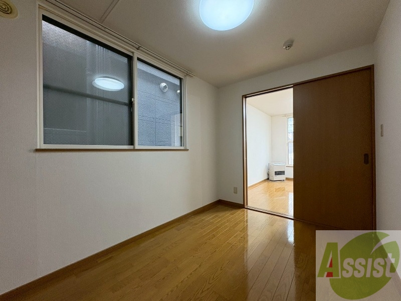 その他部屋・スペース　寝室です。部屋をどう使うかはあなた次第です！