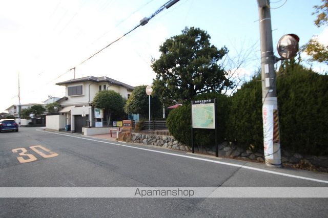 その他　前面道路（その他）まで0m