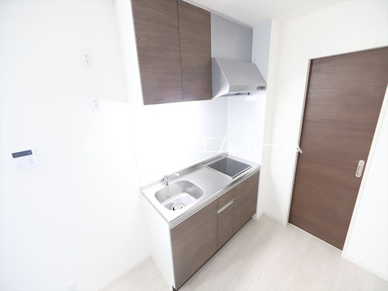 キッチン　システムキッチン（IH2口）