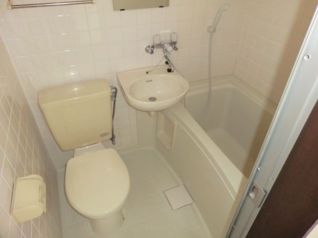 バス・シャワールーム