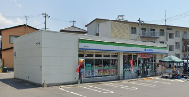 コンビニ　ファミリーマート温品四丁目店（コンビニ）まで288m