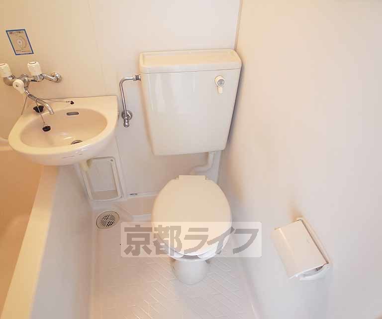 トイレ　清潔感のあるトイレです。
