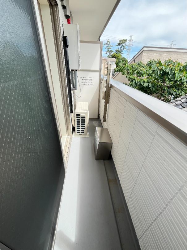 バルコニー　南向きのバルコニーなので日当たり良好です。