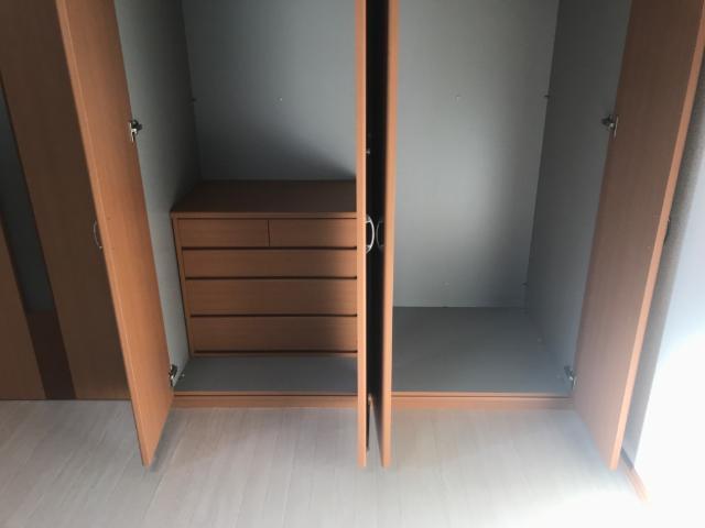 収納　クローゼット