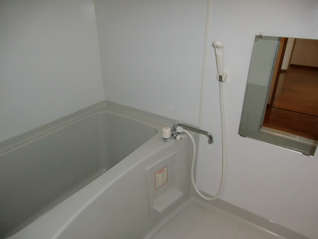 バス・シャワールーム　浴室