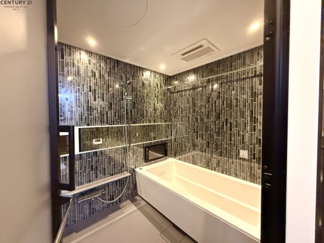 バス・シャワールーム　追い焚き機能＆浴室乾燥機