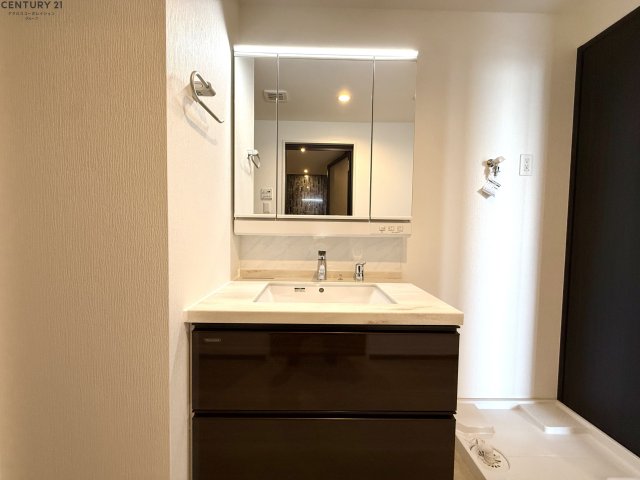 洗面設備　独立洗面台