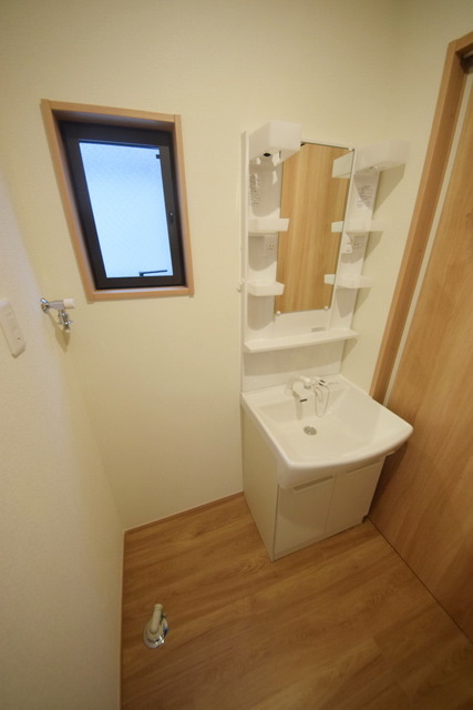 洗面設備　～同施工会社参考写真～