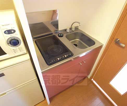 キッチン　ＩＨコンロ付きのキッチンです。