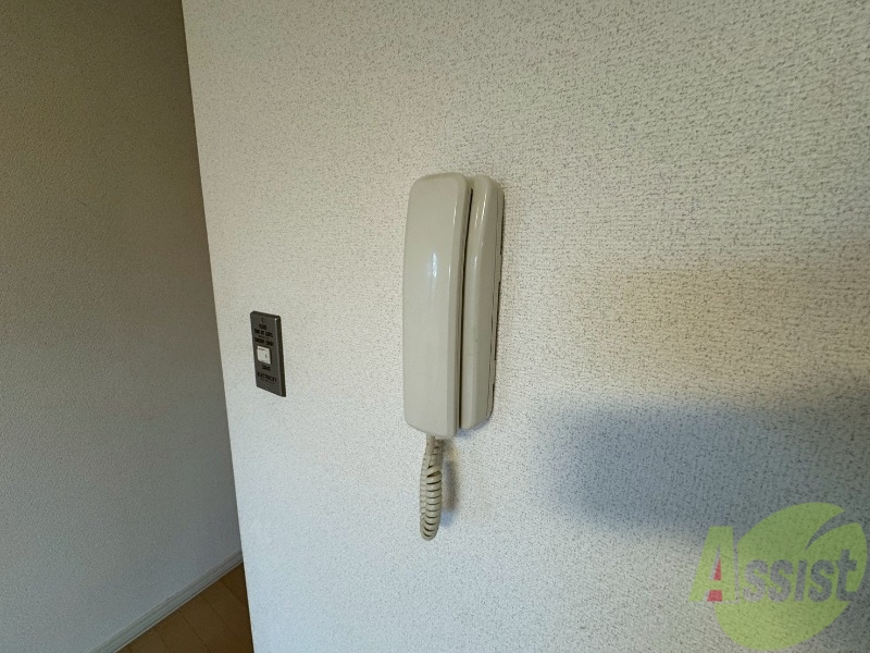 セキュリティ　インターホンは通話ができるので急な訪問があっても安心です。