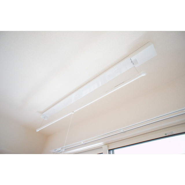 その他設備　雨の日の味方、室内物干し