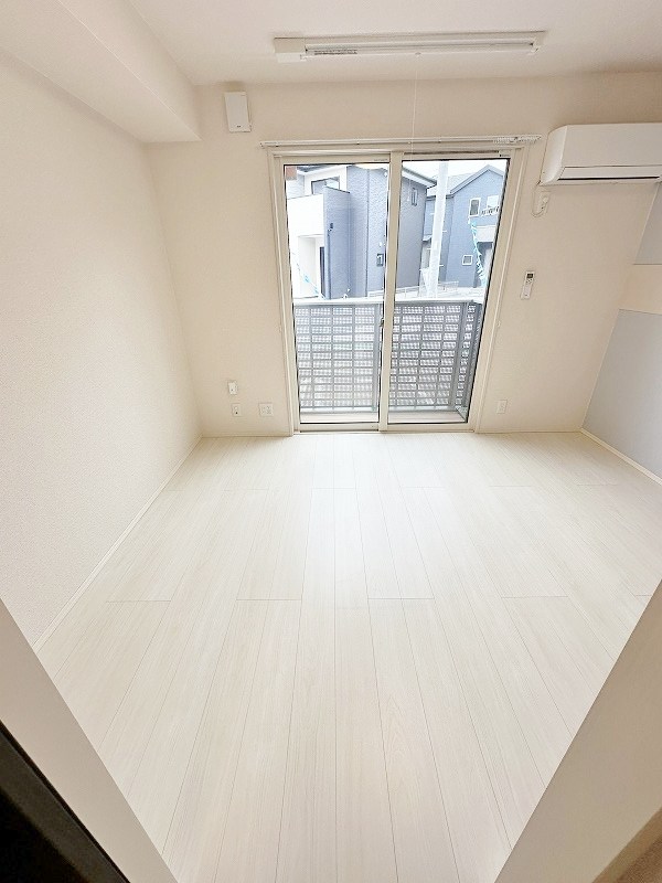 居室・リビング　★洋室7.5帖★