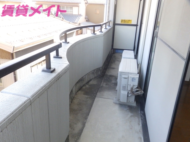 バルコニー　バルコニー