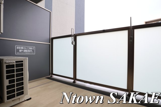 バルコニー　お洗濯にも便利なバルコニー付き